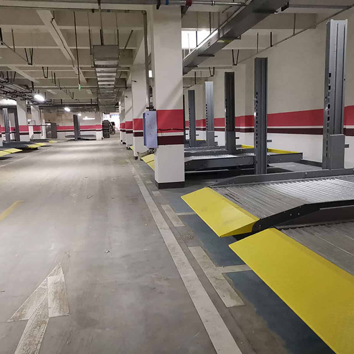 四柱機(jī)械停車場(chǎng)安裝